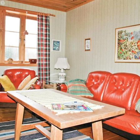 Cozy Home In Uddevalla With Wifi Häljebol Dış mekan fotoğraf