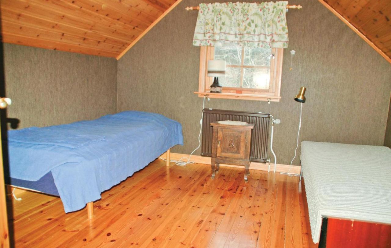 Cozy Home In Uddevalla With Wifi Häljebol Dış mekan fotoğraf